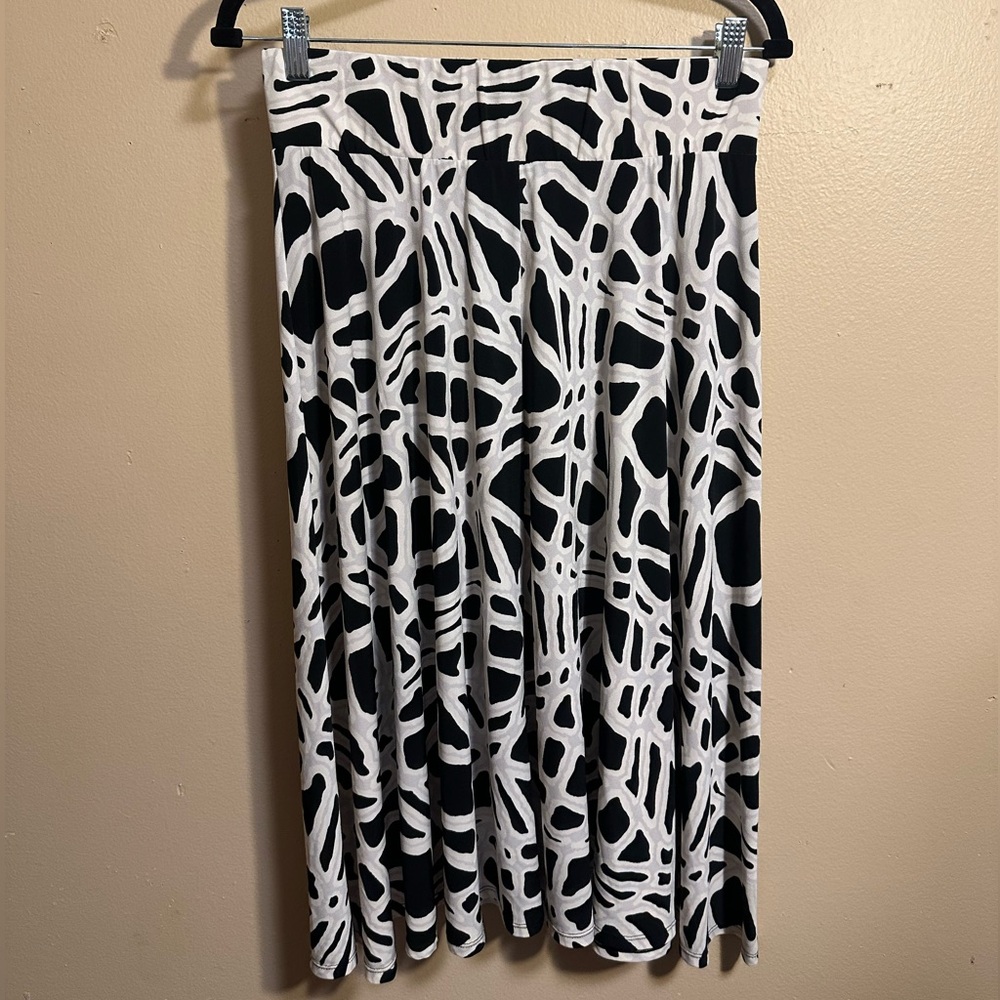 Worthington Black & White Abstract Optical Midi Skirt, Stretch Waist